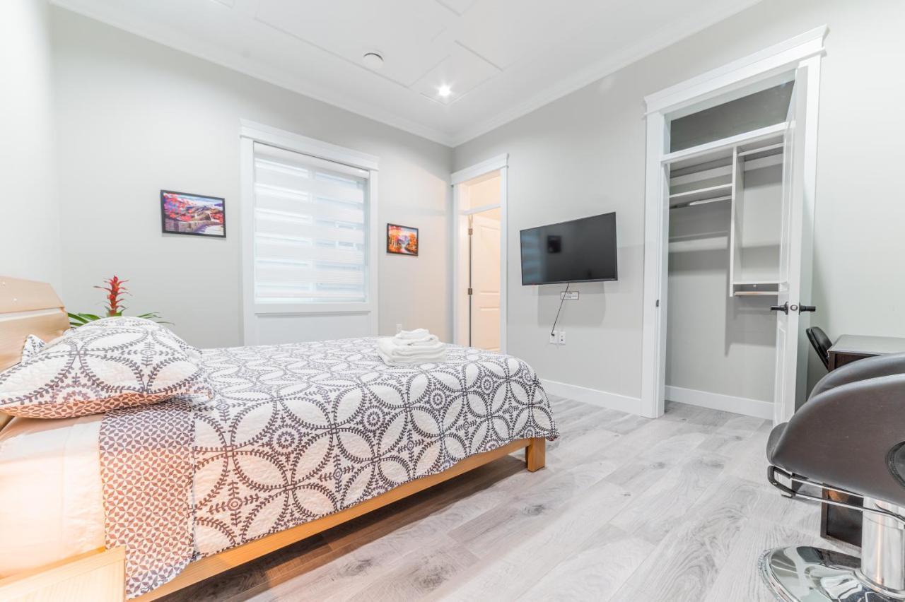 Aaron'S Sweet Home Surrey Luaran gambar